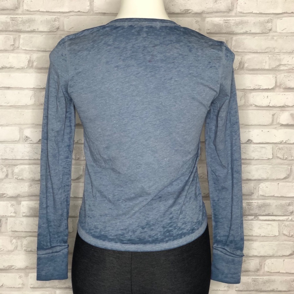 American Rag v neck blue knot top, NWT, XS - Picture 2 of 8